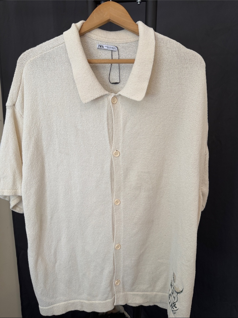 Zara Cream Short-Sleeve Button-Down Knit Shirt